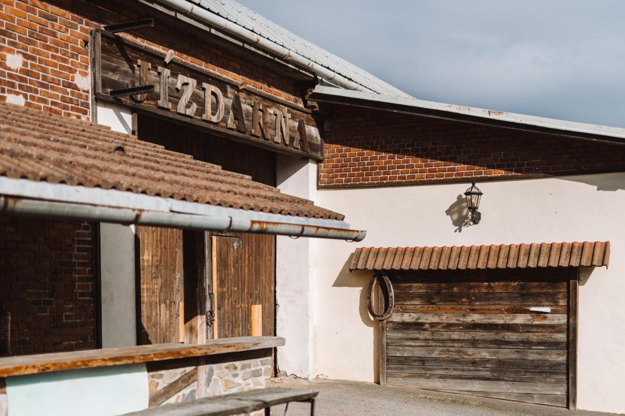 Farma Klokocov Villa Vitkov Bagian luar foto